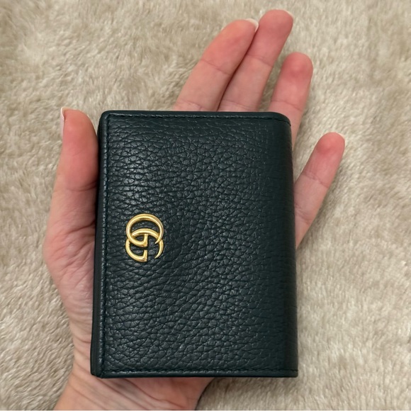 Gucci Black Pebbled Leather wallet - Picture 2 of 8